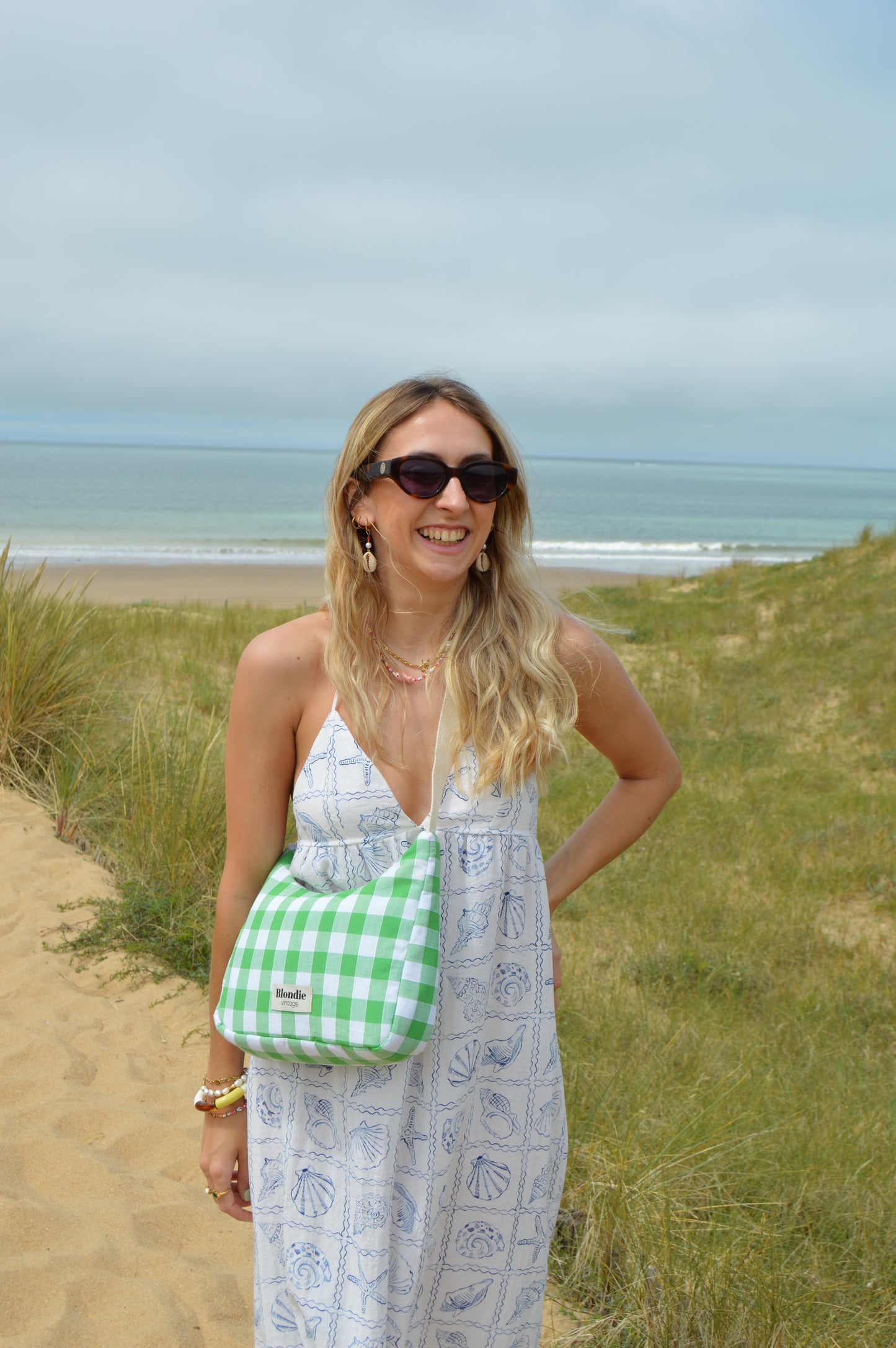 sac bandoulière vichy vert fabriquée à la main à partir de tissus vintages upcyclés mode durable