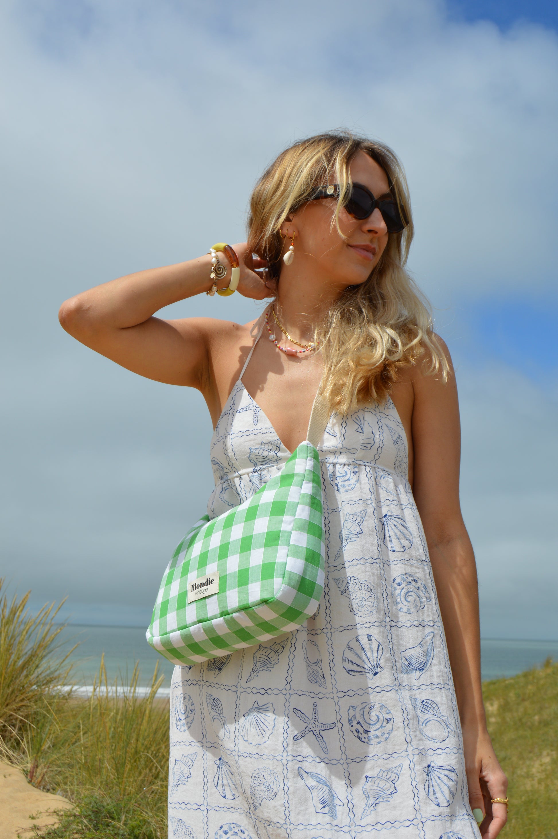 sac bandoulière vichy vert fabriquée à la main à partir de tissus vintages upcyclés mode durable