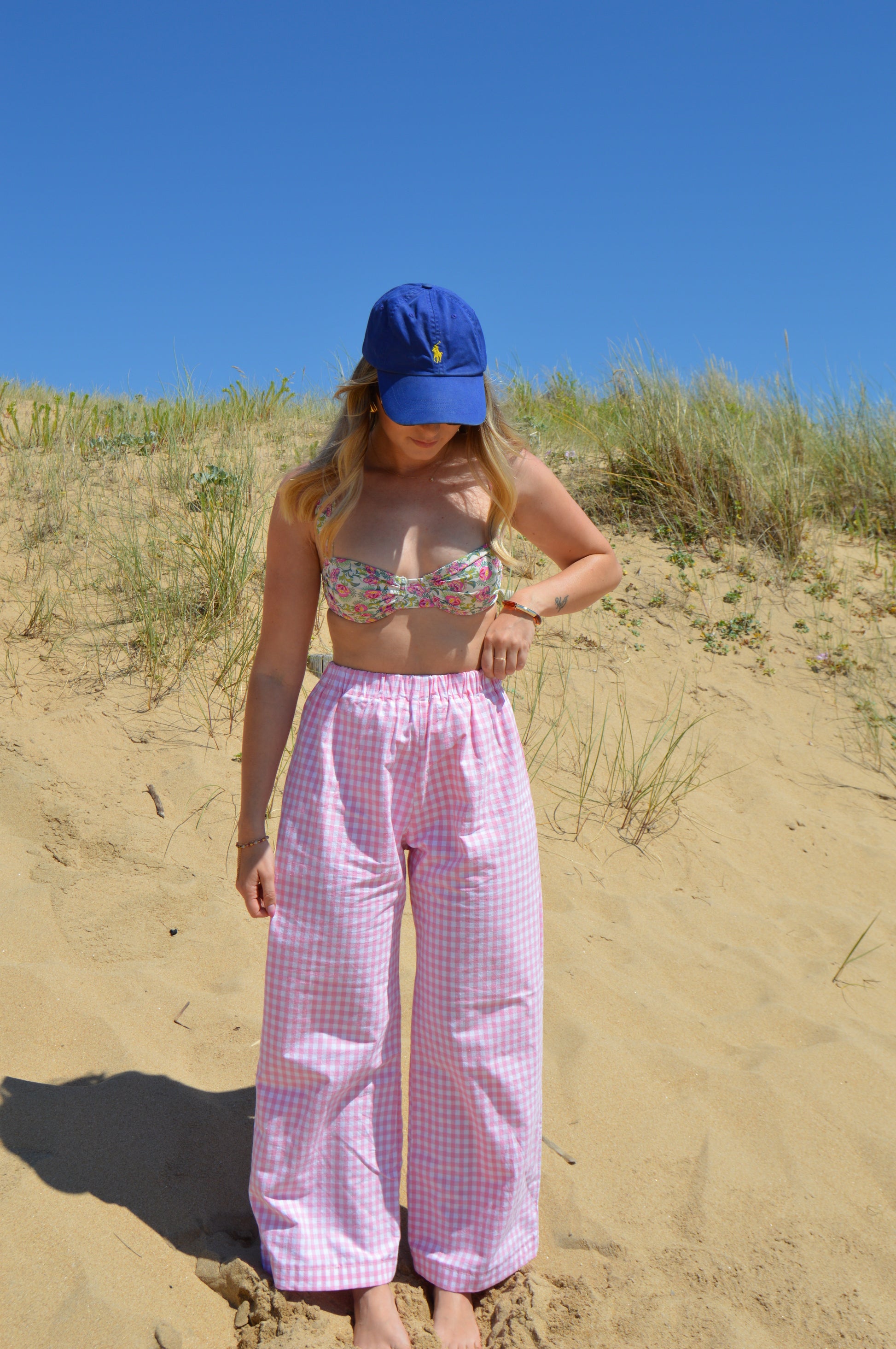 Pantalon vichy rose upcyclé à partir de drap vintage made in france mode durable et responsable 