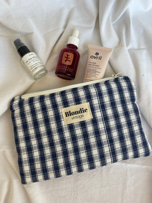 Moyenne pochette à carreaux bleu