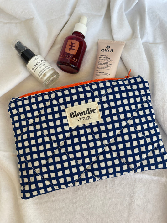 Moyenne pochette à carreaux bleu