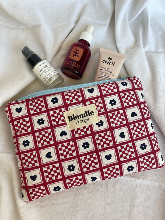 Moyenne pochette à carreaux rouge