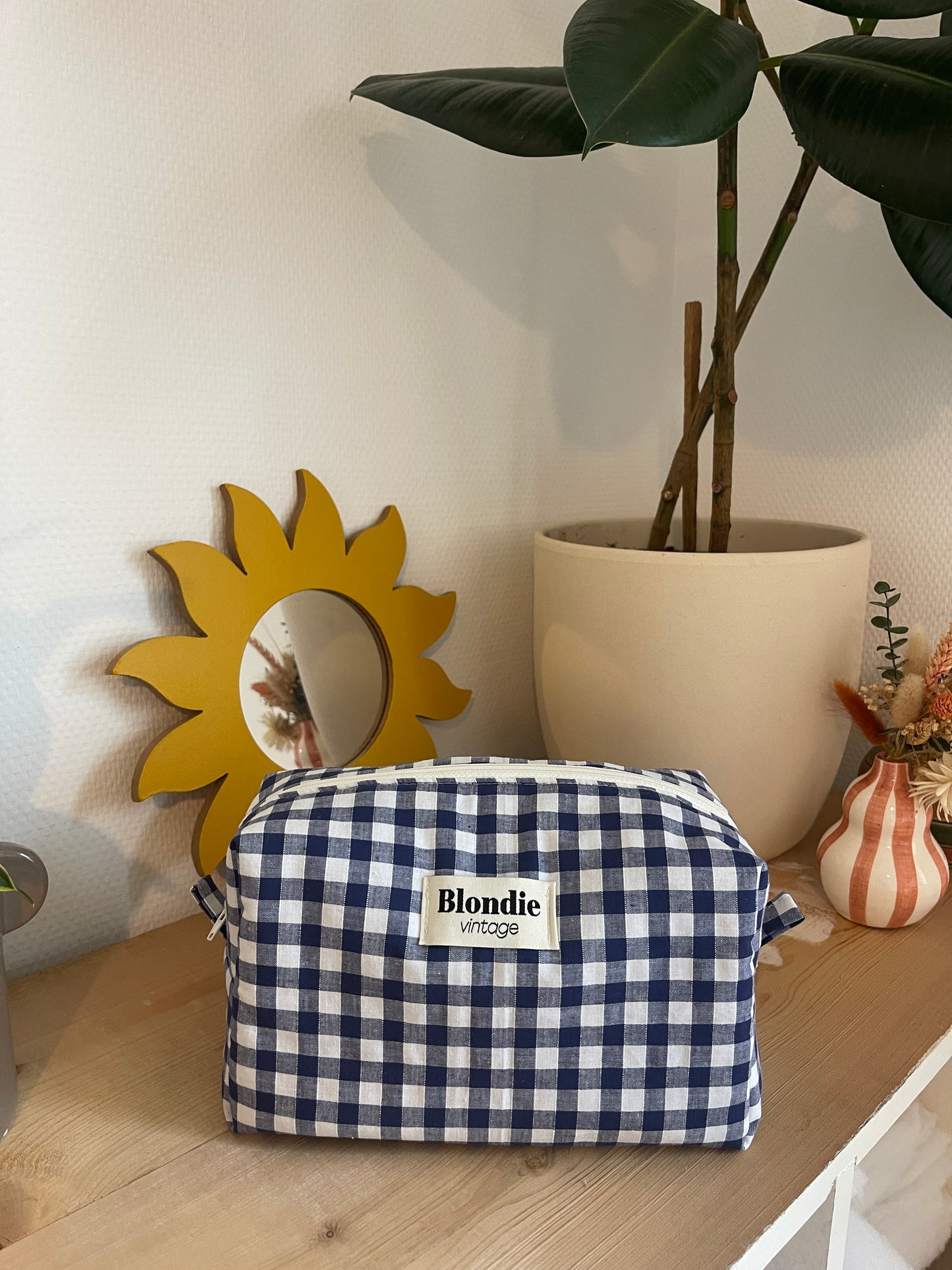 Trousse de toilette vichy bleu