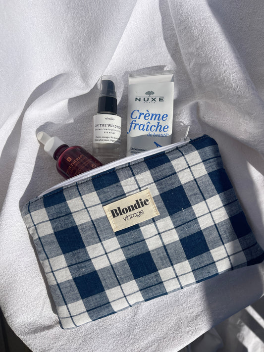 Moyenne pochette à carreaux bleu