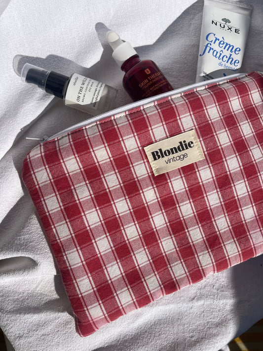 Moyenne pochette à carreaux rouge